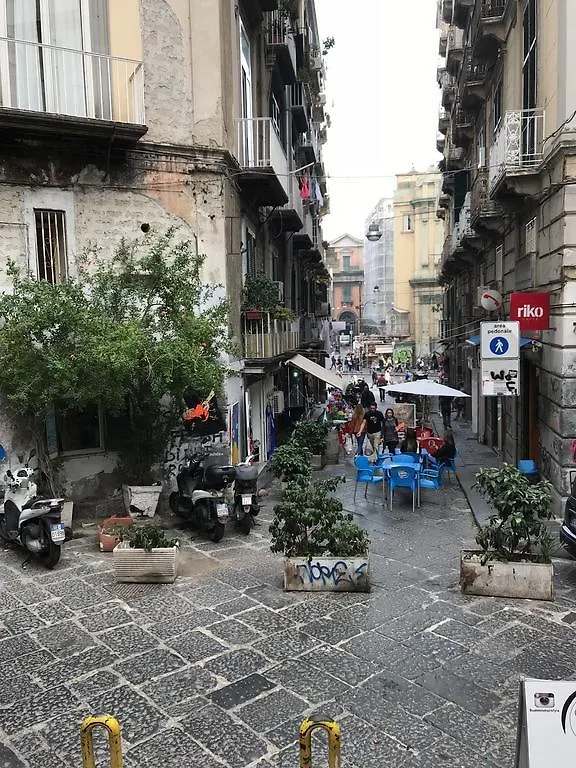 L'Approdo Di Dante Apartment Naples Italy